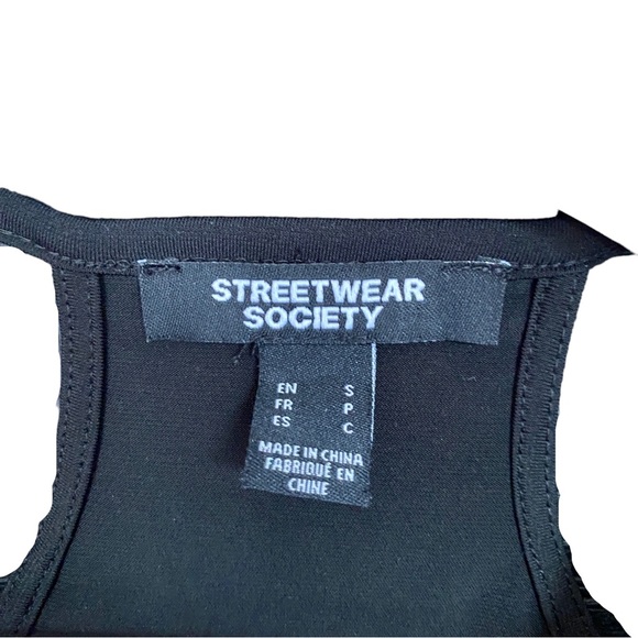 Cold shoulder tie front bodysuit in black - Picture 2 of 8